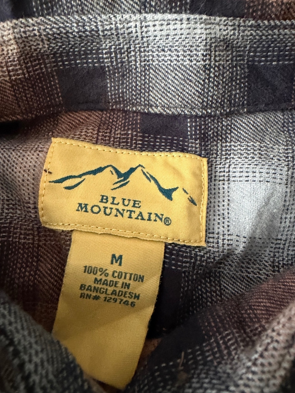 Blue Mountain Plaid Flannel Shirt Medium Pink Blue Gray Button Up Cotton - Picture 2 of 5